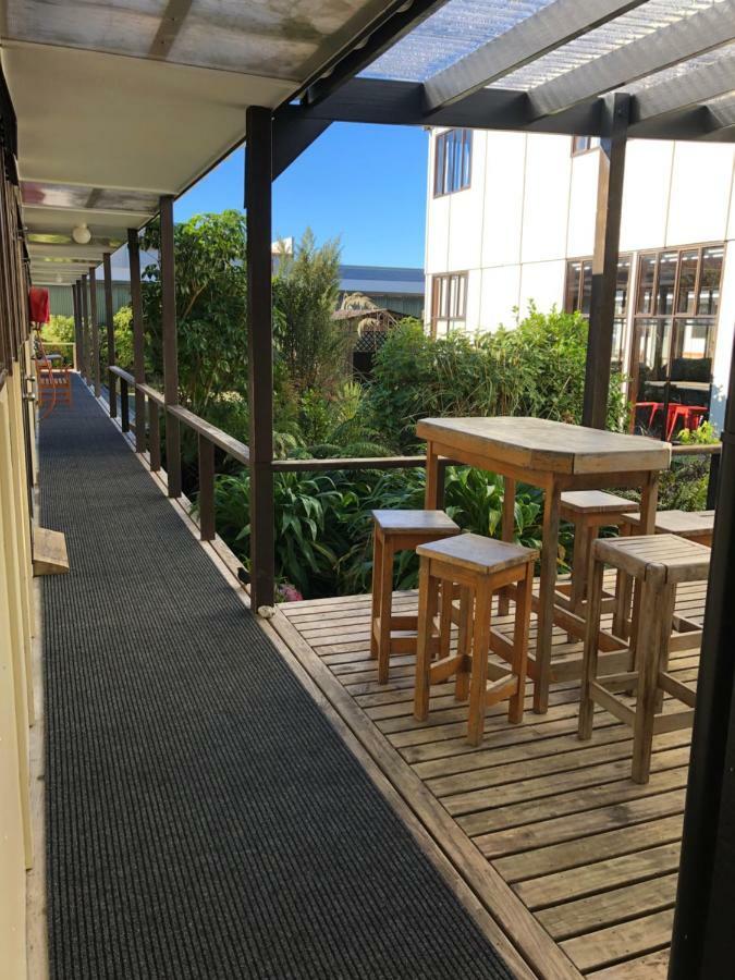 הוסטל Half-moon Bay Stewart Island Backpackers מראה חיצוני תמונה