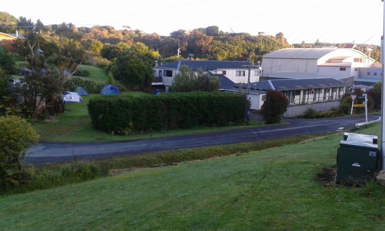 הוסטל Half-moon Bay Stewart Island Backpackers מראה חיצוני תמונה